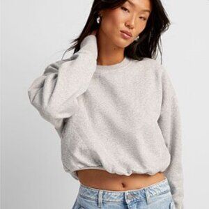 Icone (Simon's) Super Soft Heather Gray Cropped/Bubble Hem Sweatshirt (Size S)